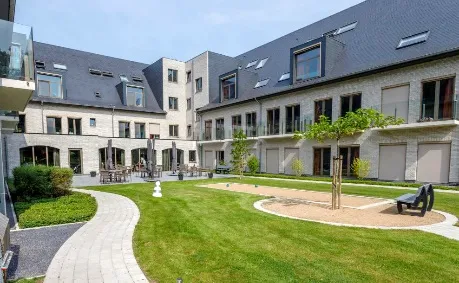 holding a Healthcare portfolio in Belgium from Baltisse
